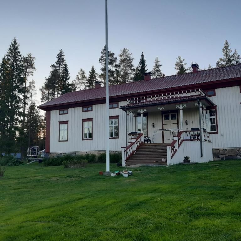 Виллы Hirvaskosken kartano Sotkajärvi-48